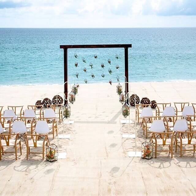 Cancun wedding setup